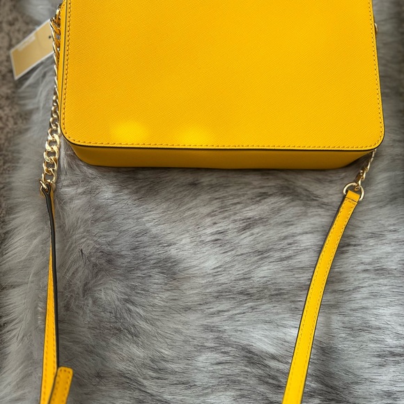 Michael Kors Bag  NWT gold hardware crossbody - Picture 4 of 4